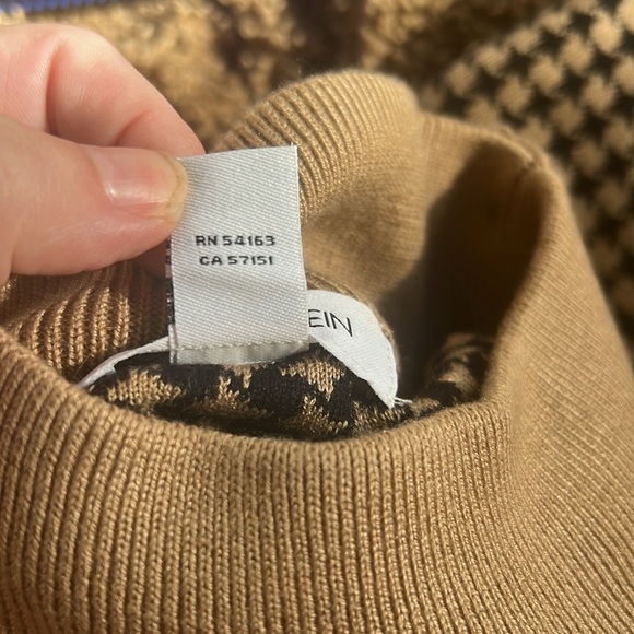 Calvin Klein Tan & Black Houndstooth Button Sweater Boho, Size Small - Picture 11 of 13